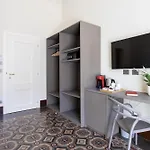 فندق مبيت وإفطار Palazzo Costarelli - كاتانيا