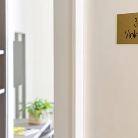 Bed & Breakfast Palazzo Costarelli - *