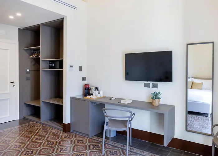 Palazzo Costarelli - 4* 카타니아